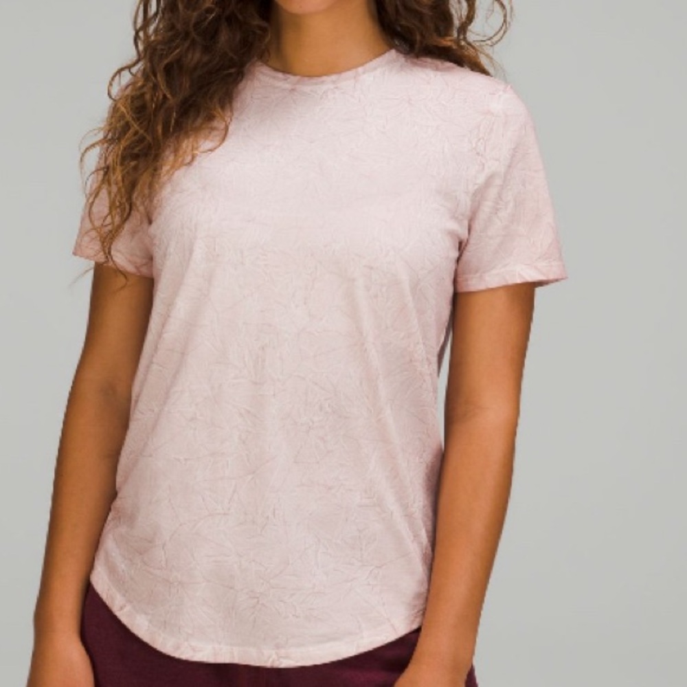 Lululemon shirt